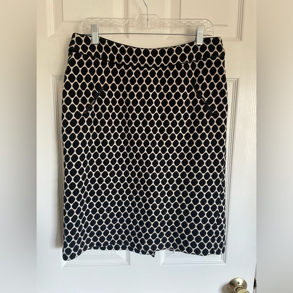 Donna Moore black and white spotted skirt with faux pocket leather trim